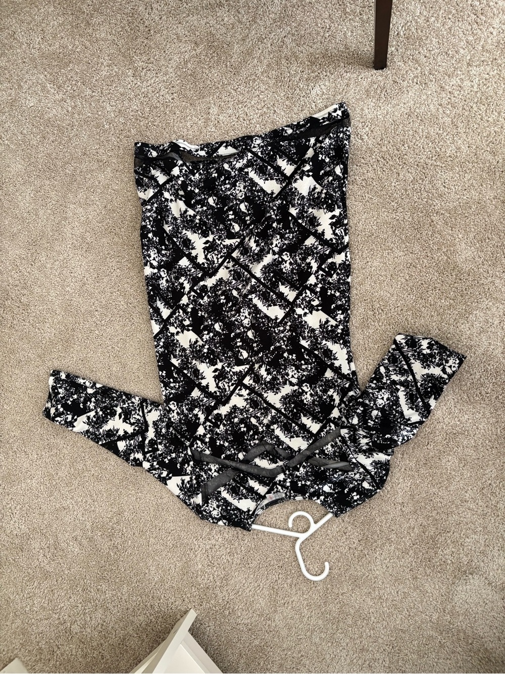 Black & White Printed dress